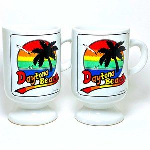 2 Vintage Daytona Beach Souvenir Coffee Mugs Retro
